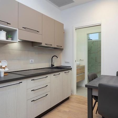I Host Apartment - Val Strona 6 Milánó Kültér fotó