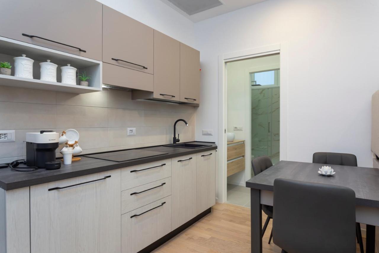 I Host Apartment - Val Strona 6 Milánó Kültér fotó