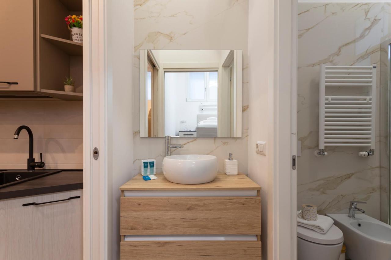 I Host Apartment - Val Strona 6 Milánó Kültér fotó